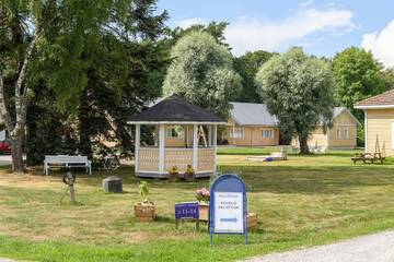 Фото Гостевой дом FolkiaCenter Gästhem - Vieraskoti - Guesthouse г. Ханко 1